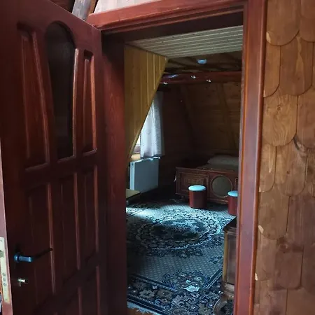 гірська хата *